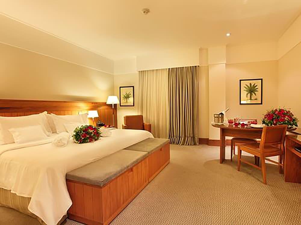 Royal Palm Plaza Resort กังปินาส ภายนอก รูปภาพ