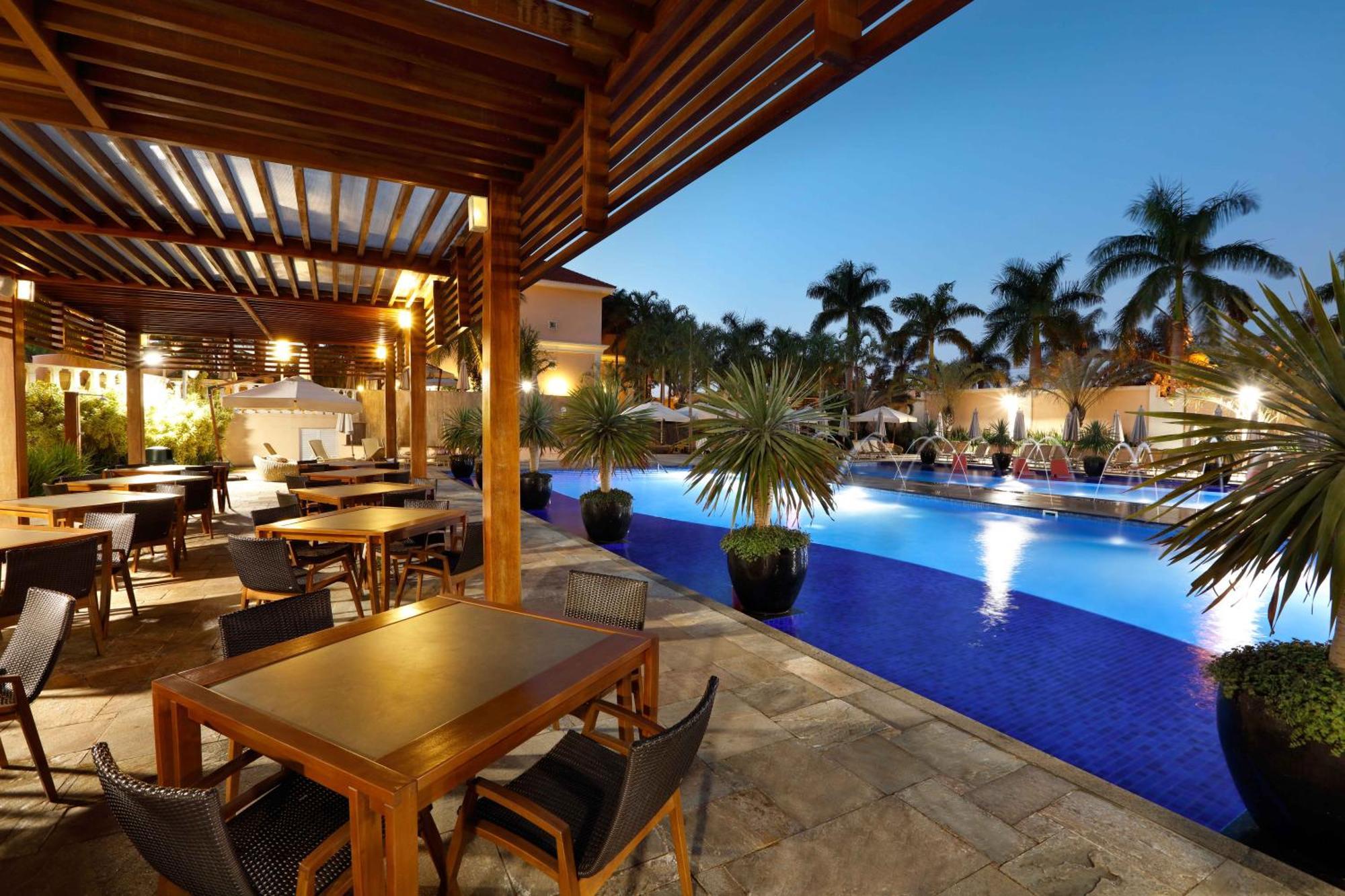 Royal Palm Plaza Resort กังปินาส ภายนอก รูปภาพ