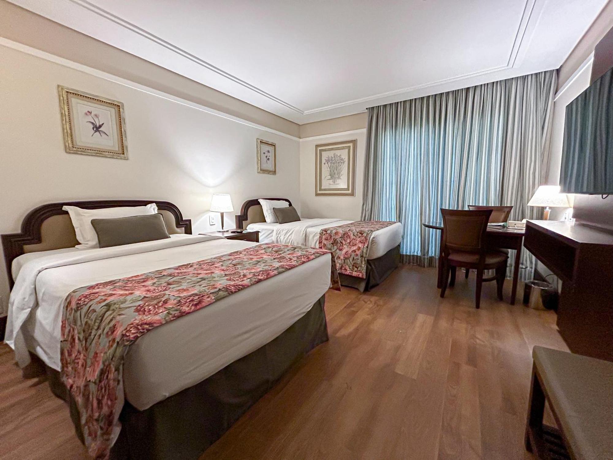 Royal Palm Plaza Resort กังปินาส ภายนอก รูปภาพ