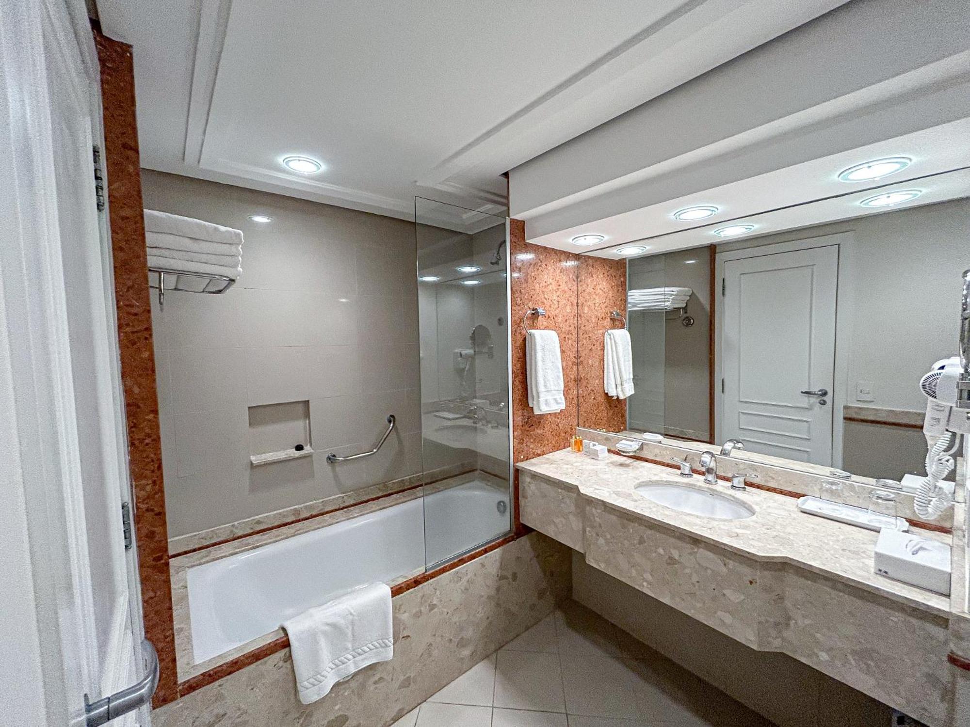 Royal Palm Plaza Resort กังปินาส ห้อง รูปภาพ