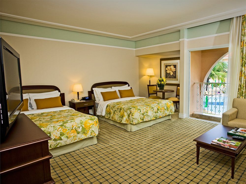 Royal Palm Plaza Resort กังปินาส ภายนอก รูปภาพ